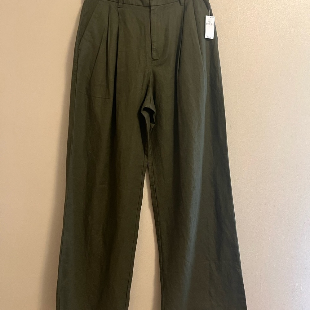 Hi-rise Linen Blend Pleated Lightweight Trouser